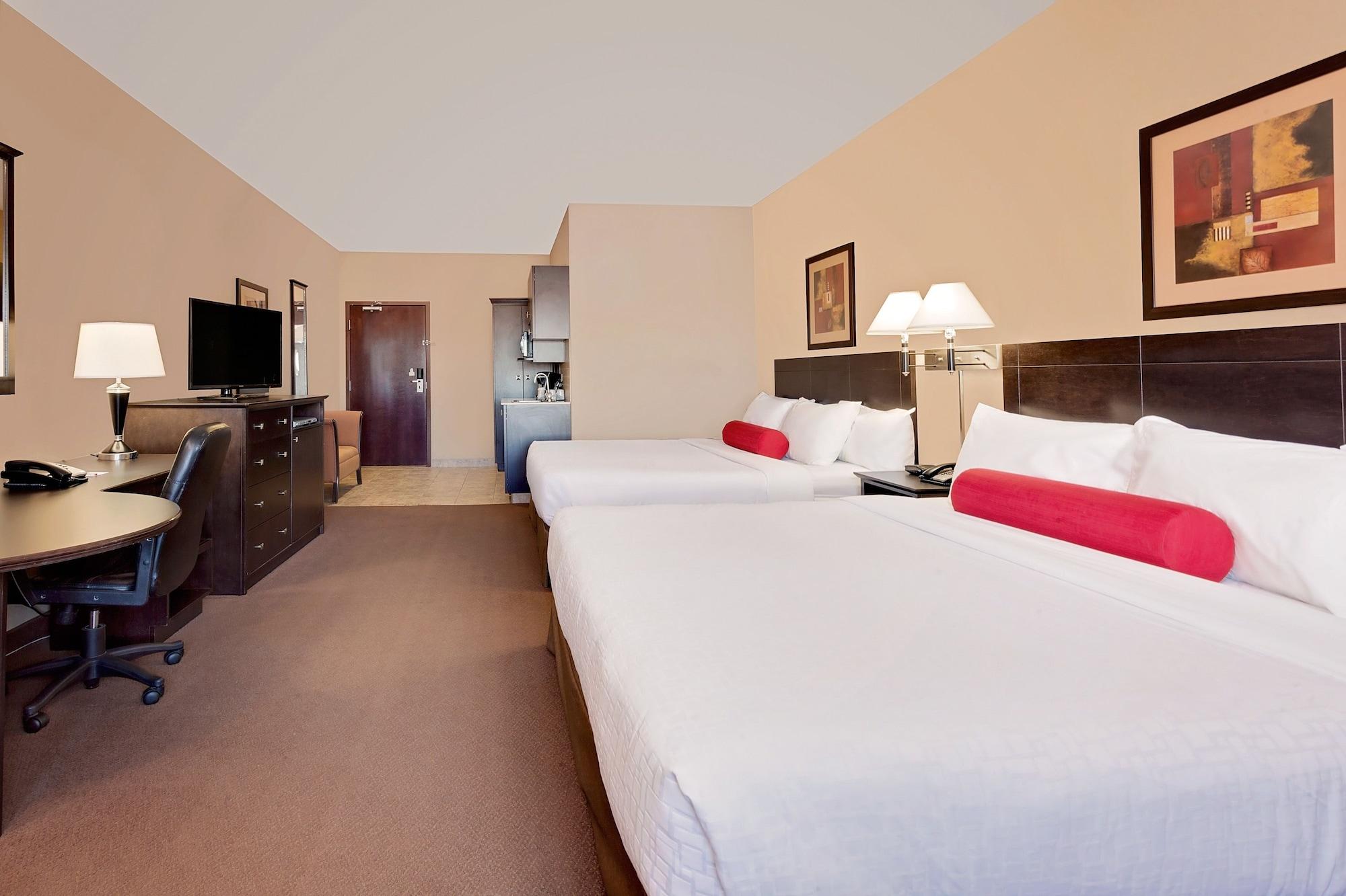 Hotel Ramada By Wyndham Camrose Exterior foto